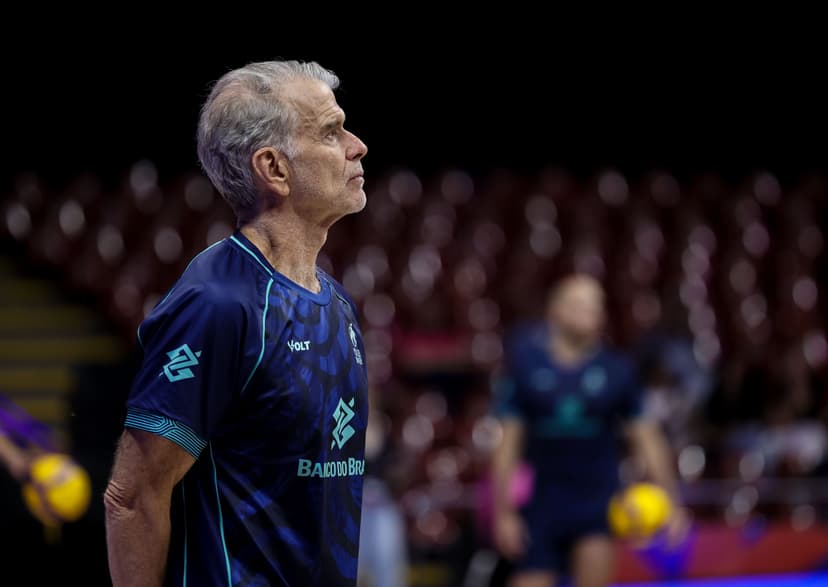 Bernardinho define os 14 atletas para o Campeonato Sul-Americano por Banco do Brasil 