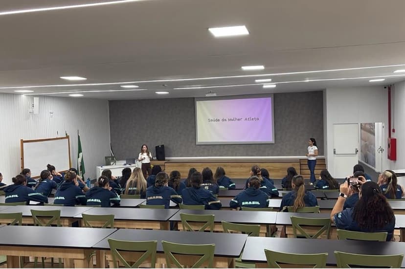 CBV promove ação sobre saúde da mulher atleta com seleções femininas sub-17 e sub-18