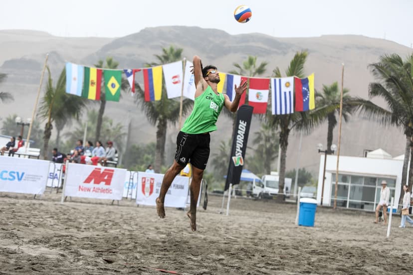 Brasil disputa a 4ª etapa do Circuito Sul-Americano de vôlei de praia com quatro duplas