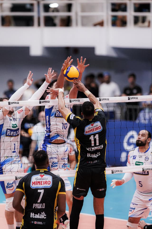 Com mais uma grande atuação, Vôlei Renata vence confronto direto pela Superliga