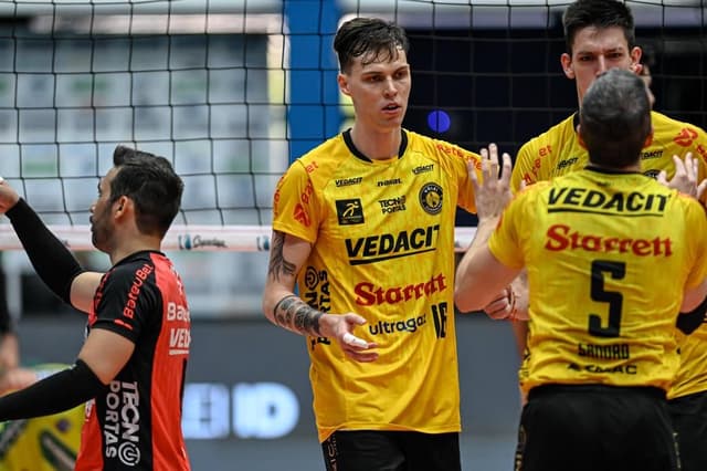 Vedacit Vôlei Guarulhos perde para o Vôlei Renata e dificulta classificação para playoffs