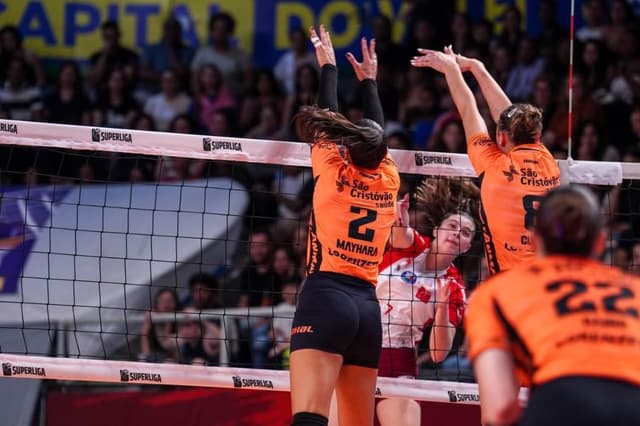 Osasco São Cristóvão Saúde bate Barueri e soma sexta vitória consecutiva na Superliga 25/26