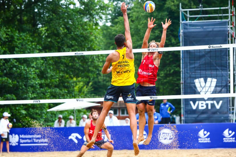 Duplas brasileiras encerram Challenge de Warmia Mazury do Circuito Mundial de vôlei de praia em nono lugar
