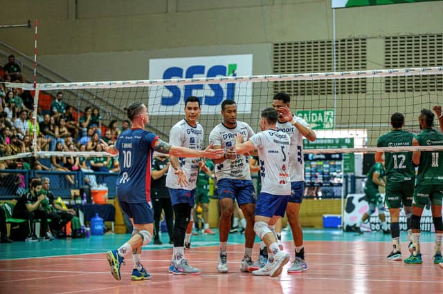 Suzano Vôlei tem confronto direto contra Apan Roll-On Blumenau neste domingo