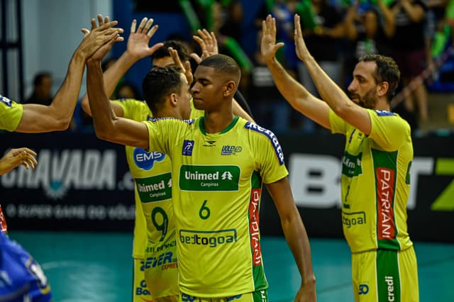 Em Superjogo Vôlei Renata recebe Guarulhos pela Superliga Masculina