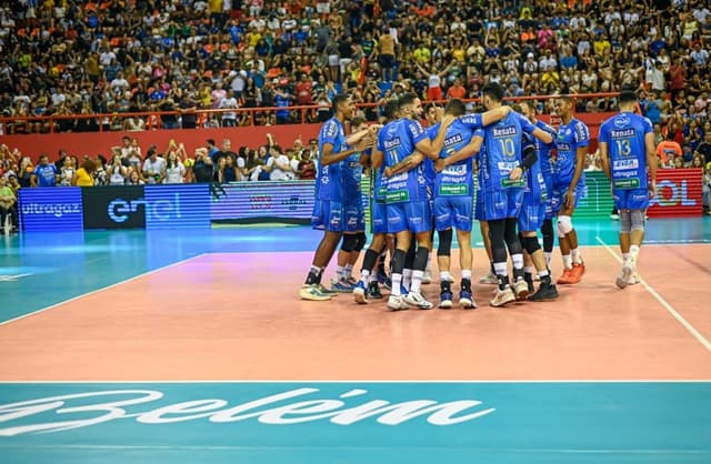 Com público recorde, Vôlei Renata domina Sada/Cruzeiro e conquista grande vitória na Superliga