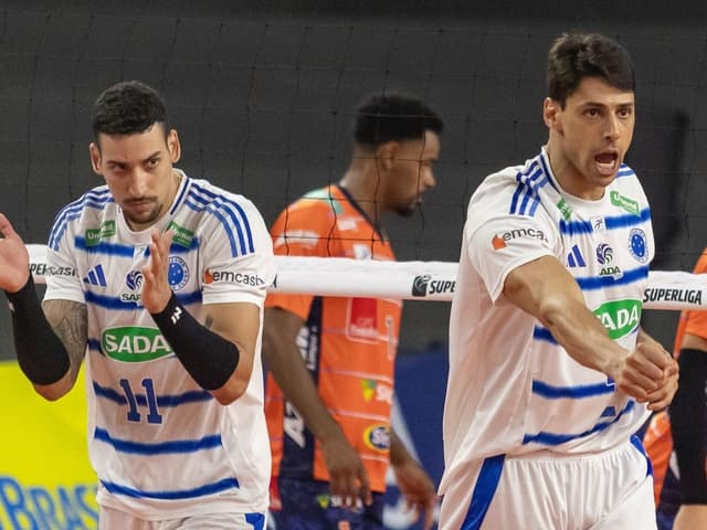Sada Cruzeiro vence em Uberlândia e chega à segunda vitória na Superliga