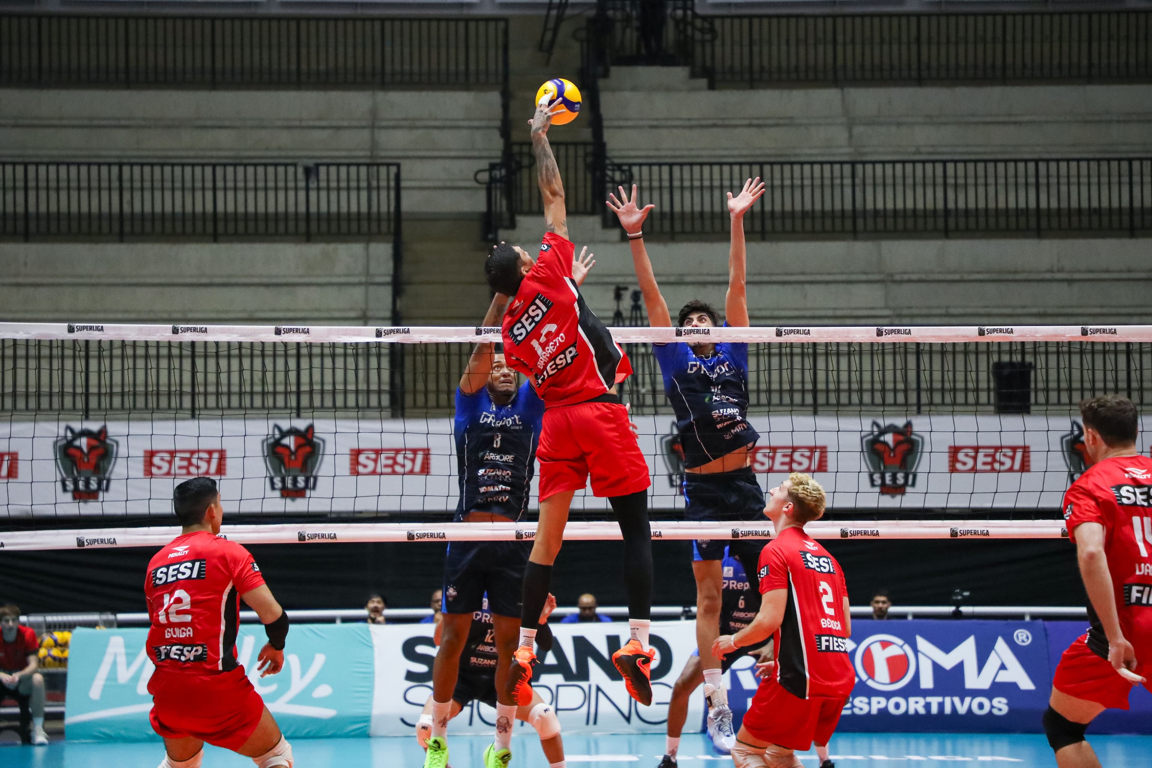 Sesi Bauru visita Praia Clube na Superliga 25-26 (Foto - Felipe Wiira - Sesi-SP) (1).jpg