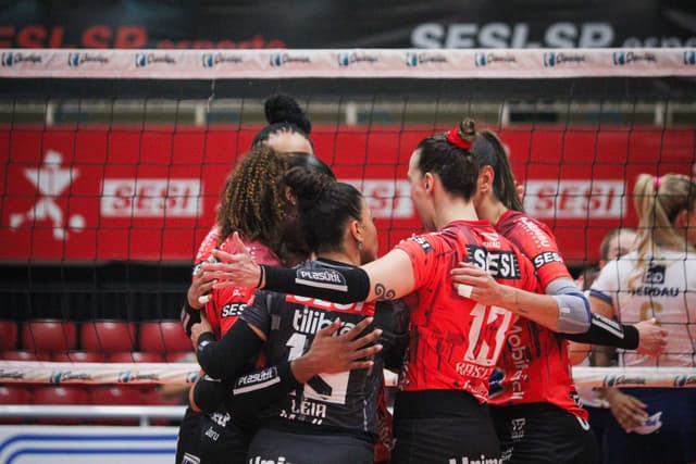 Sesi Vôlei Bauru encara Batavo Mackenzie mirando top 3