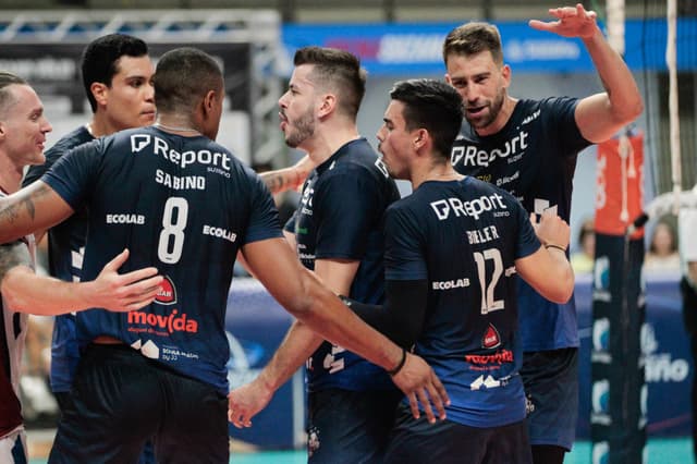 Suzano Vôlei visita o Sesi Bauru neste sábado