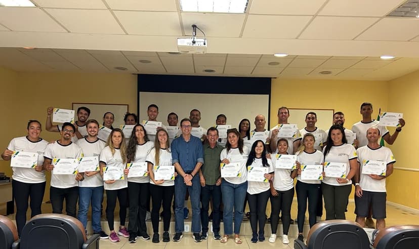 Com maioria feminina, CBV realiza Curso Nacional de Treinadores de Voleibol de Praia Nível III
