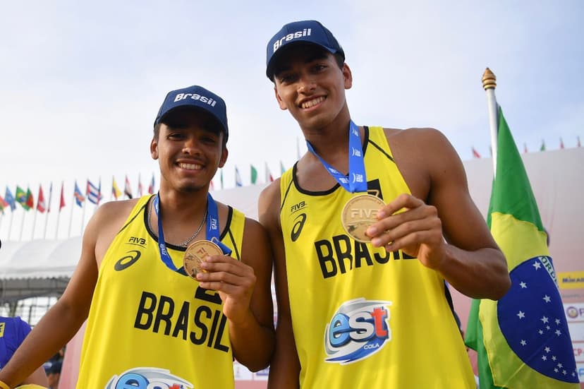 João Pessoa recebe 7ª etapa do Circuito Brasileiro de Vôlei de Praia com irmãos gêmeos jogando em casa