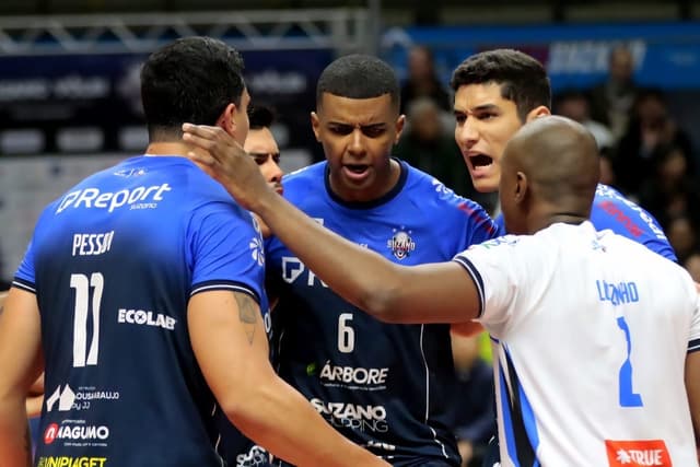 Semifinalista em 2024/25, Suzano Vôlei estreia na Superliga nesta quarta-feira