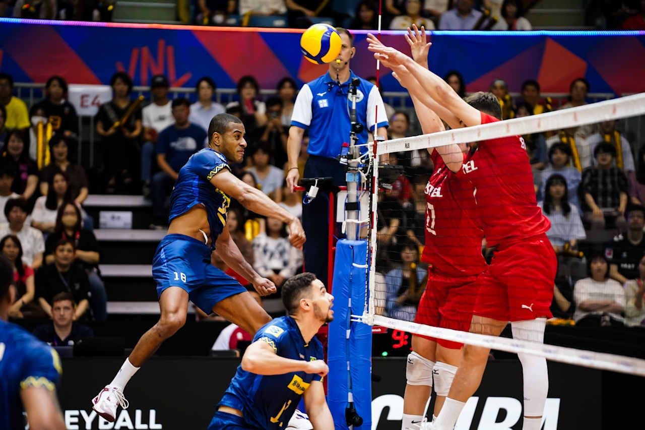 lucarelli x turquia.jpg