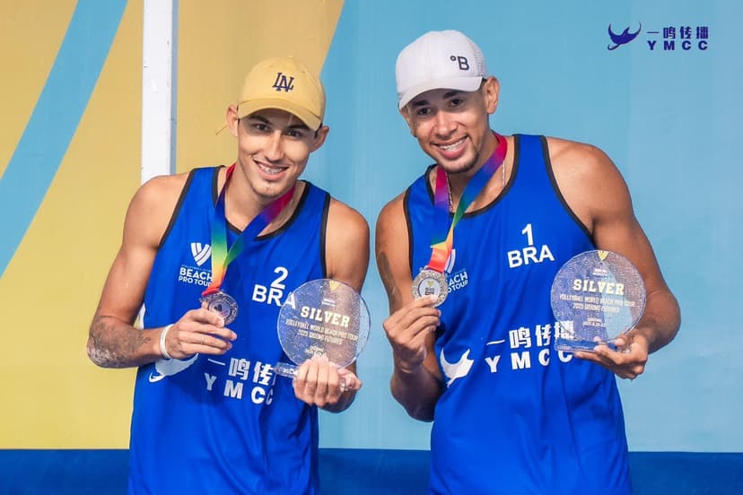 Medalha em dose dupla para o Brasil no Futures de Qidong do Circuito Mundial de vôlei de praia