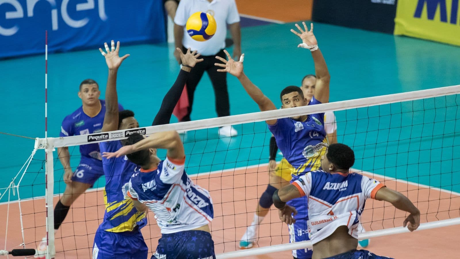 monte carmelo x montes claros .jpg