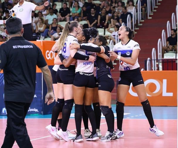 Pinheiros não evita derrota para o Maringá fora de casa